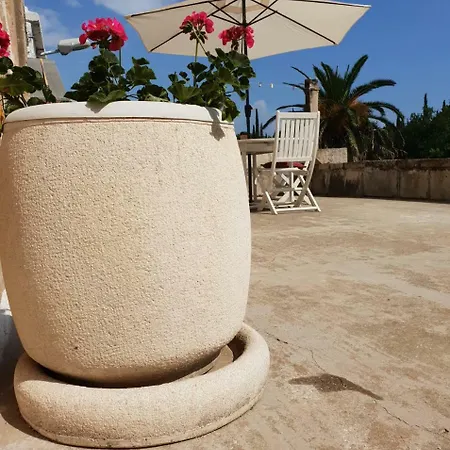 Beautiful House With A Pool